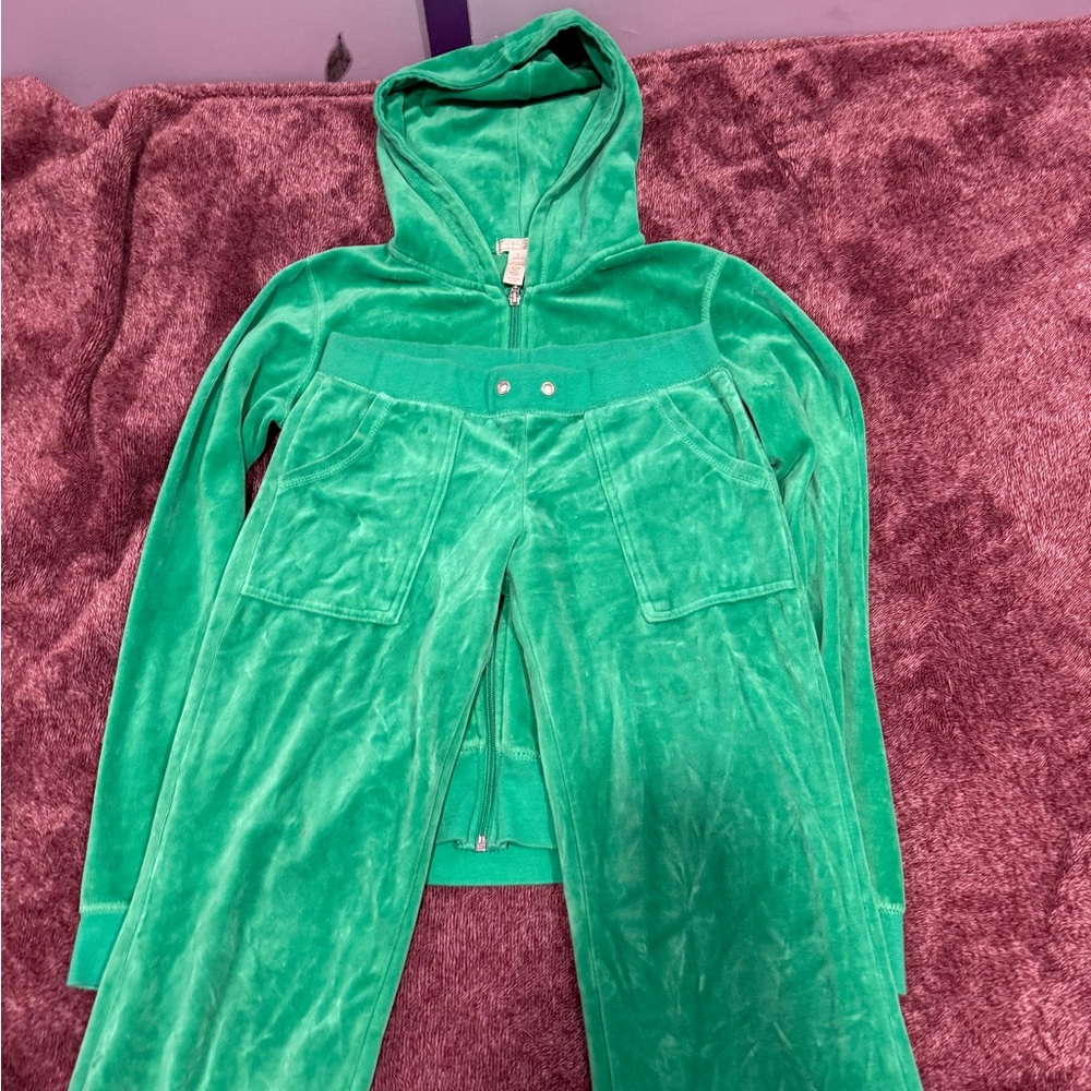 Green velour tracksuit like juicy couture